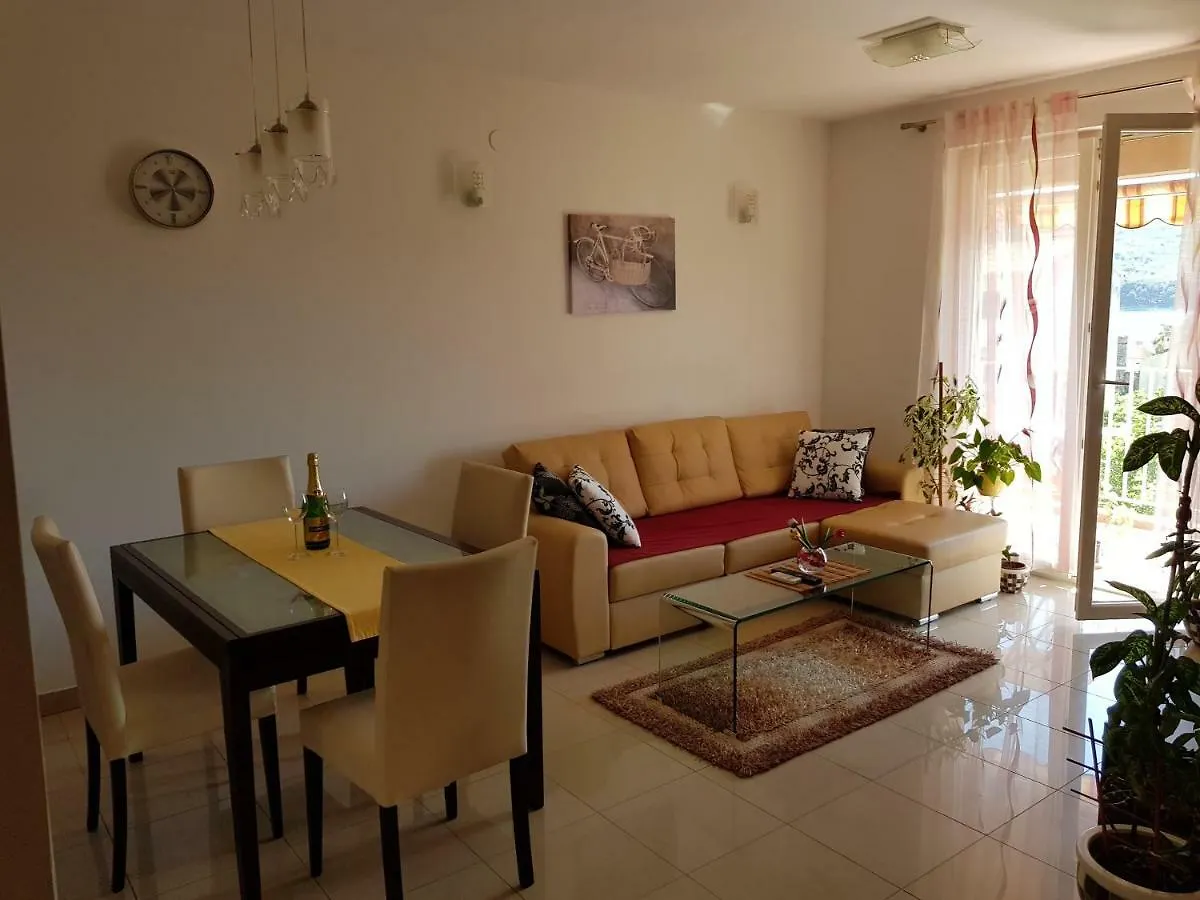 Apartman Flavia Cres